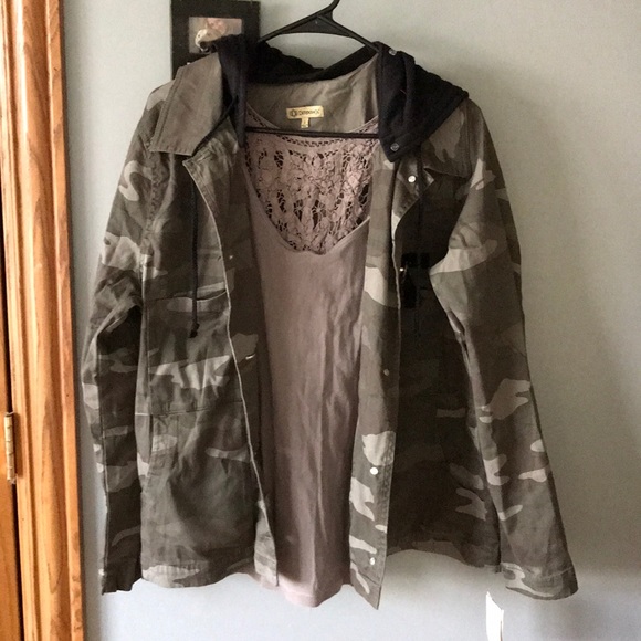 DEMOCRACY camo embellished hooded utility jacket - Picture 5 of 8